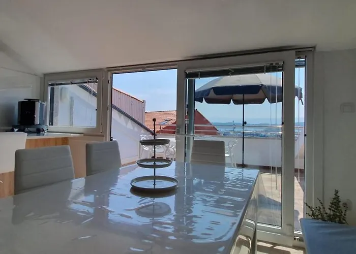 Apartament Atico En Centro O Grove